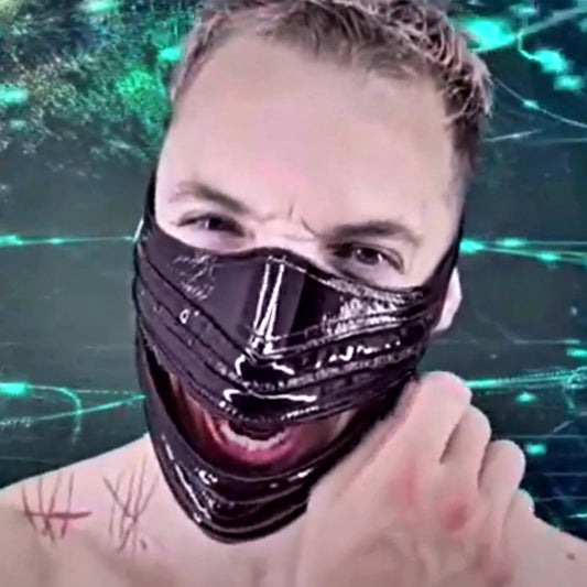 Halt den Mund Maske in Lack