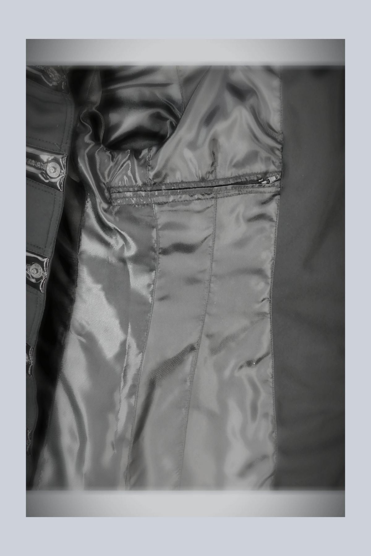 Military Jacket in Softshell – interior lining and seam detail in black and white