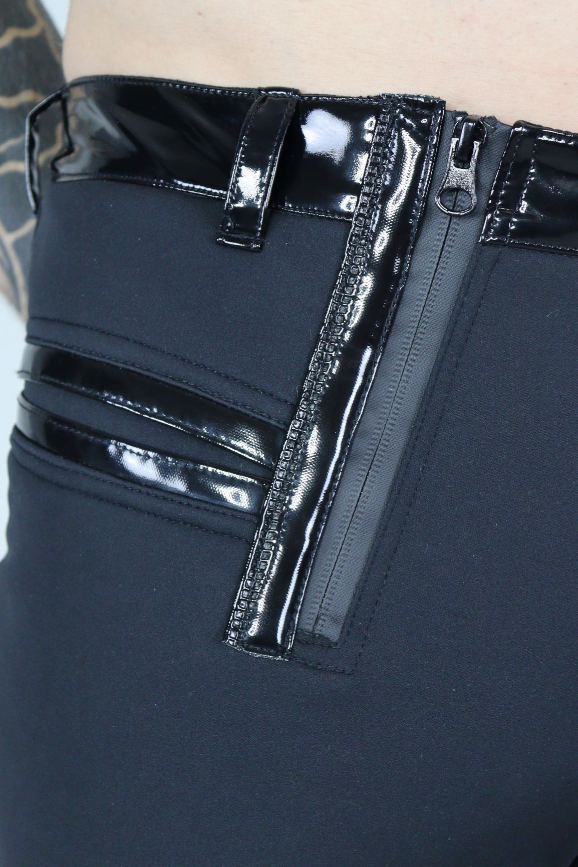 Knigger Softshell - black softshell capris with glossy patent trim at waist and cuffs, detail