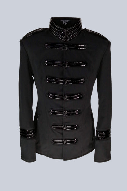 Military Jacket Softshell – schwarzes Softshell mit glänzenden PVC-Kampfverschlüssen, Vorderansicht