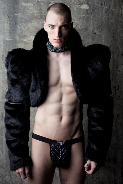 Bolero Fake Fur – black faux fur open-front bolero with voluminous sleeves, front view